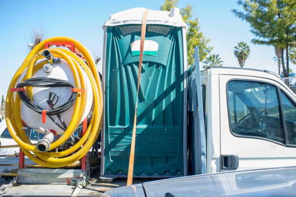 Best Portable toilet rental cost  in East Meadow, NY