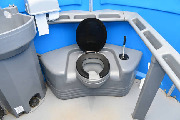 Portable Toilet Options We Offer in East Meadow, NY
